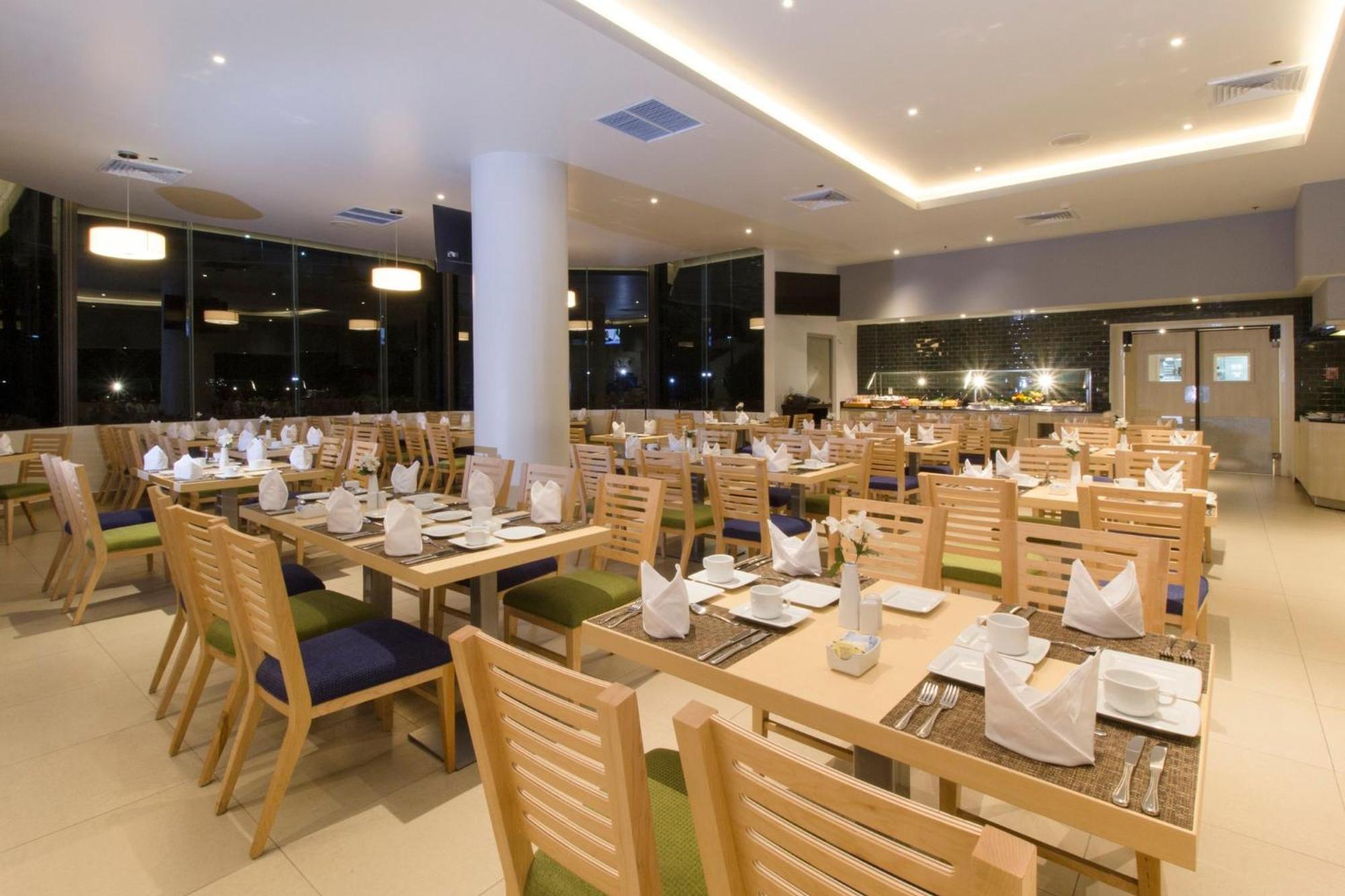 Holiday Inn Puebla La Noria By Ihg Bagian luar foto