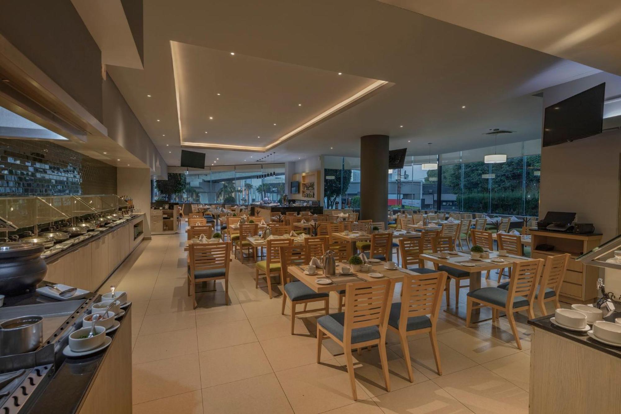 Holiday Inn Puebla La Noria By Ihg Bagian luar foto