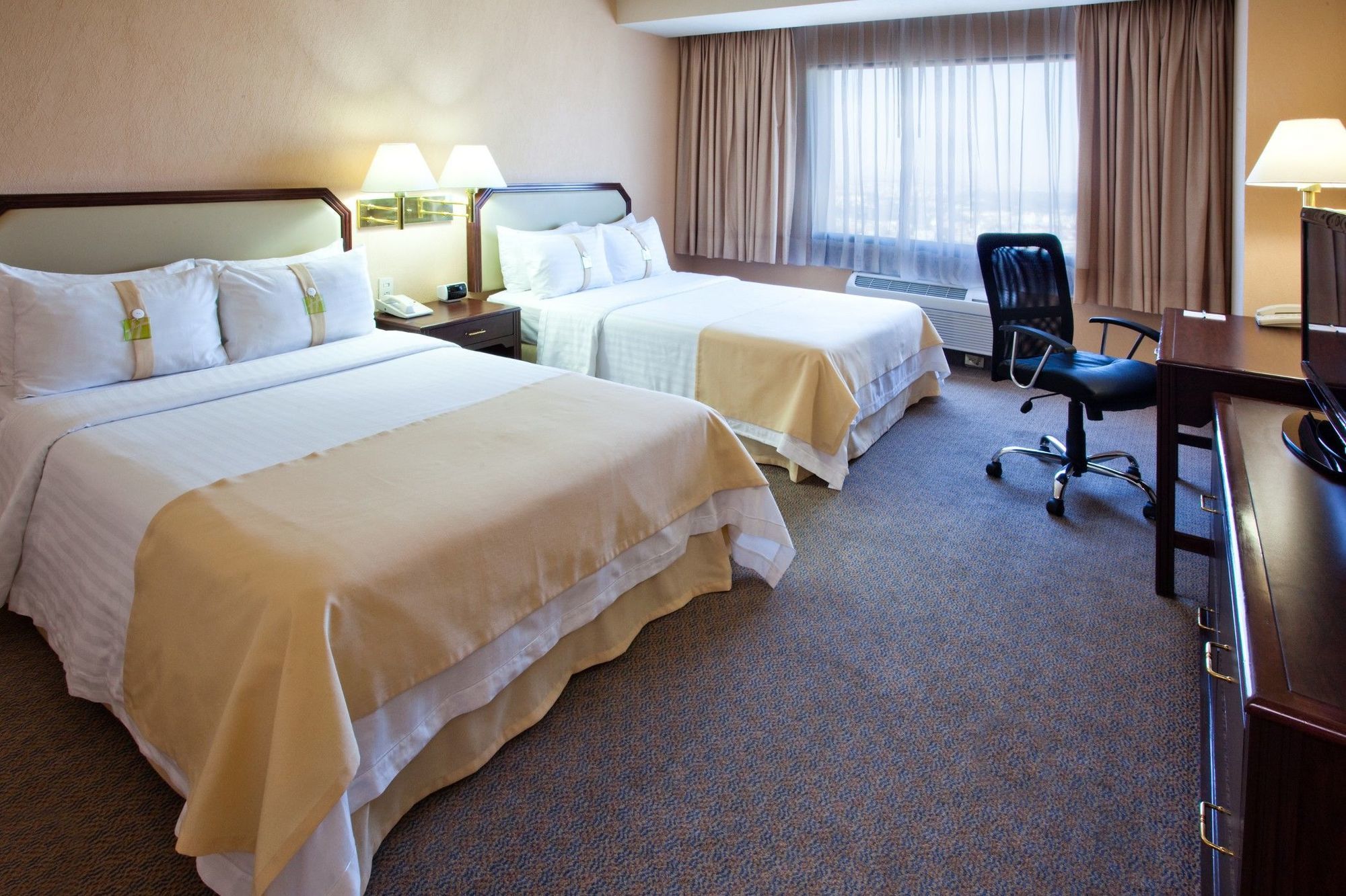 Holiday Inn Puebla La Noria By Ihg Ruang foto